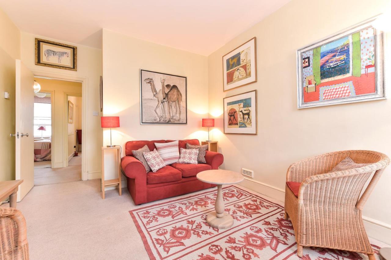Smart Flat Near Pimlico Tube Apartment Londra Exterior foto